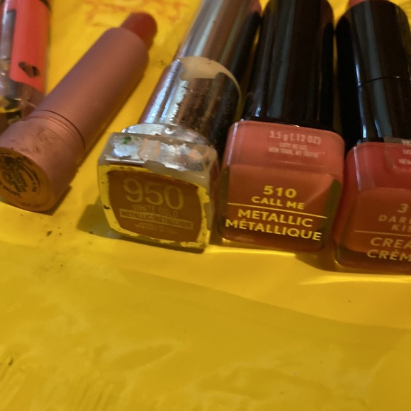 Pretty and Pink! Posh Purge! - Picture 3 of 5